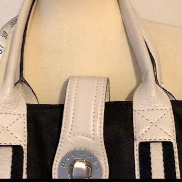 Vintage Michael kors tote - Picture 8 of 8